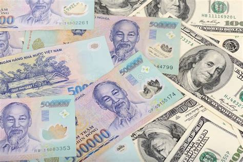 150,000 Vietnamese dongs to US dollars .